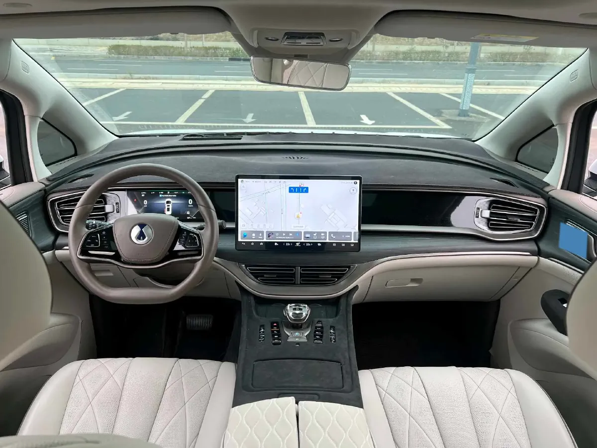 2022 Mercedes-Benz GLC Class 2.0T 197HP L4 9AT,autocango,china used car exporter,china ev exporter,chinese used car exporter,chinese used ev exporter