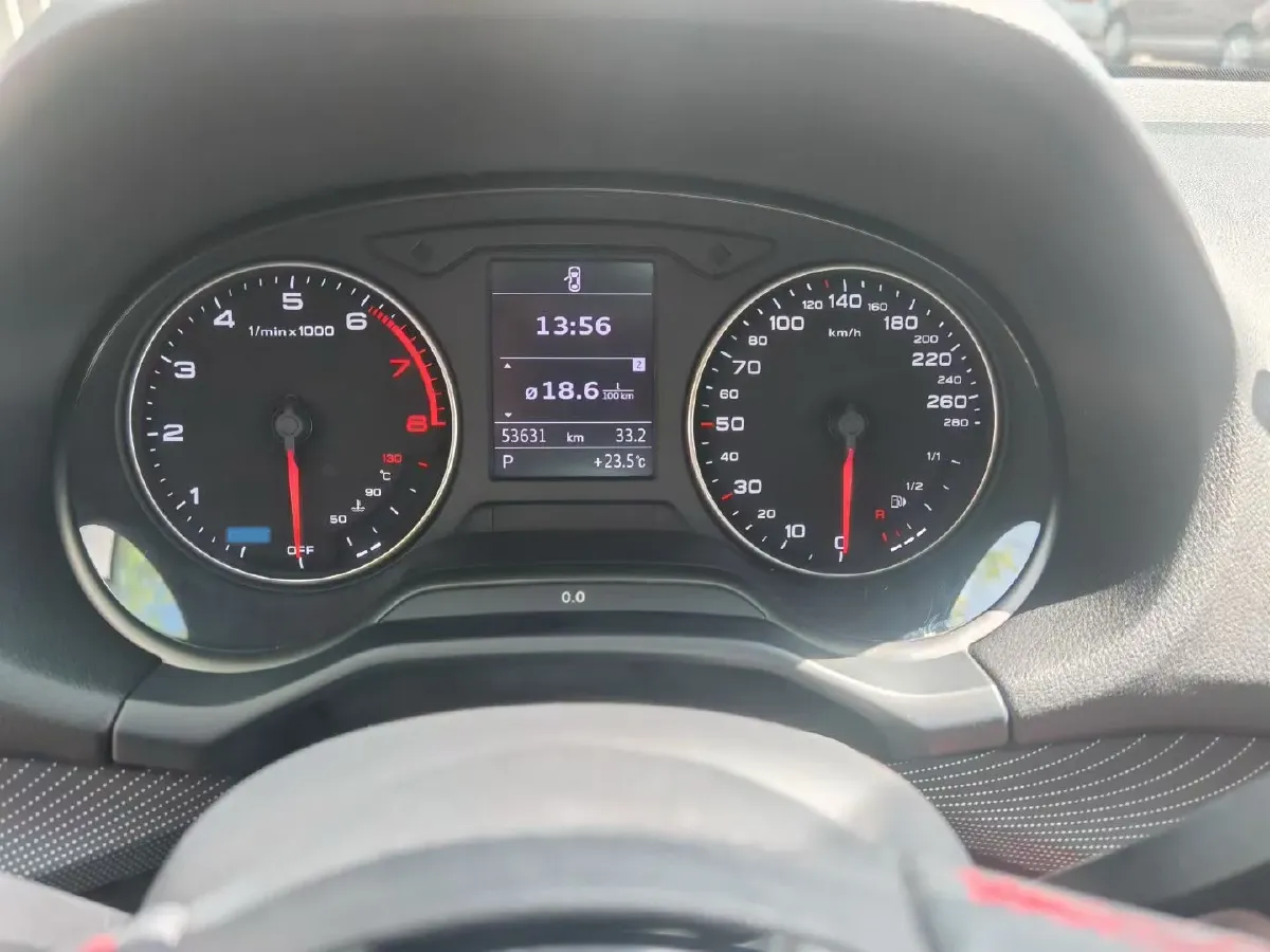 2022 Audi Q2L 1.4T 150HP L4 7DCT,autocango,china used car exporter,china ev exporter,chinese used car exporter,chinese used ev exporter