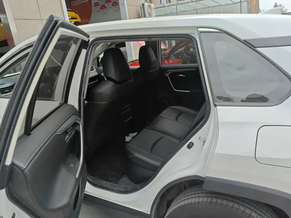 2021 Toyota RAV4 2.5L 178HP L4 E-CVT Hybrid,autocango,china used car exporter,china ev exporter,chinese used car exporter,chinese used ev exporter