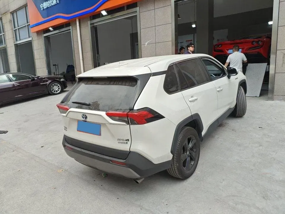 2021 Toyota RAV4 2.5L 178HP L4 E-CVT Hybrid,autocango,china used car exporter,china ev exporter,chinese used car exporter,chinese used ev exporter