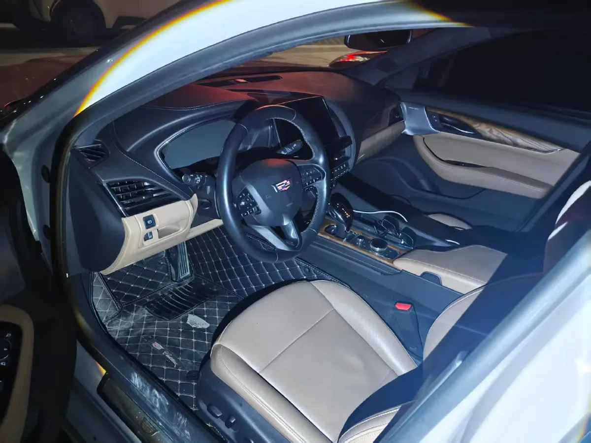 2021 Cadillac CT5 2.0T 237HP L4 10AT,autocango,china used car exporter,china ev exporter,chinese used car exporter,chinese used ev exporter