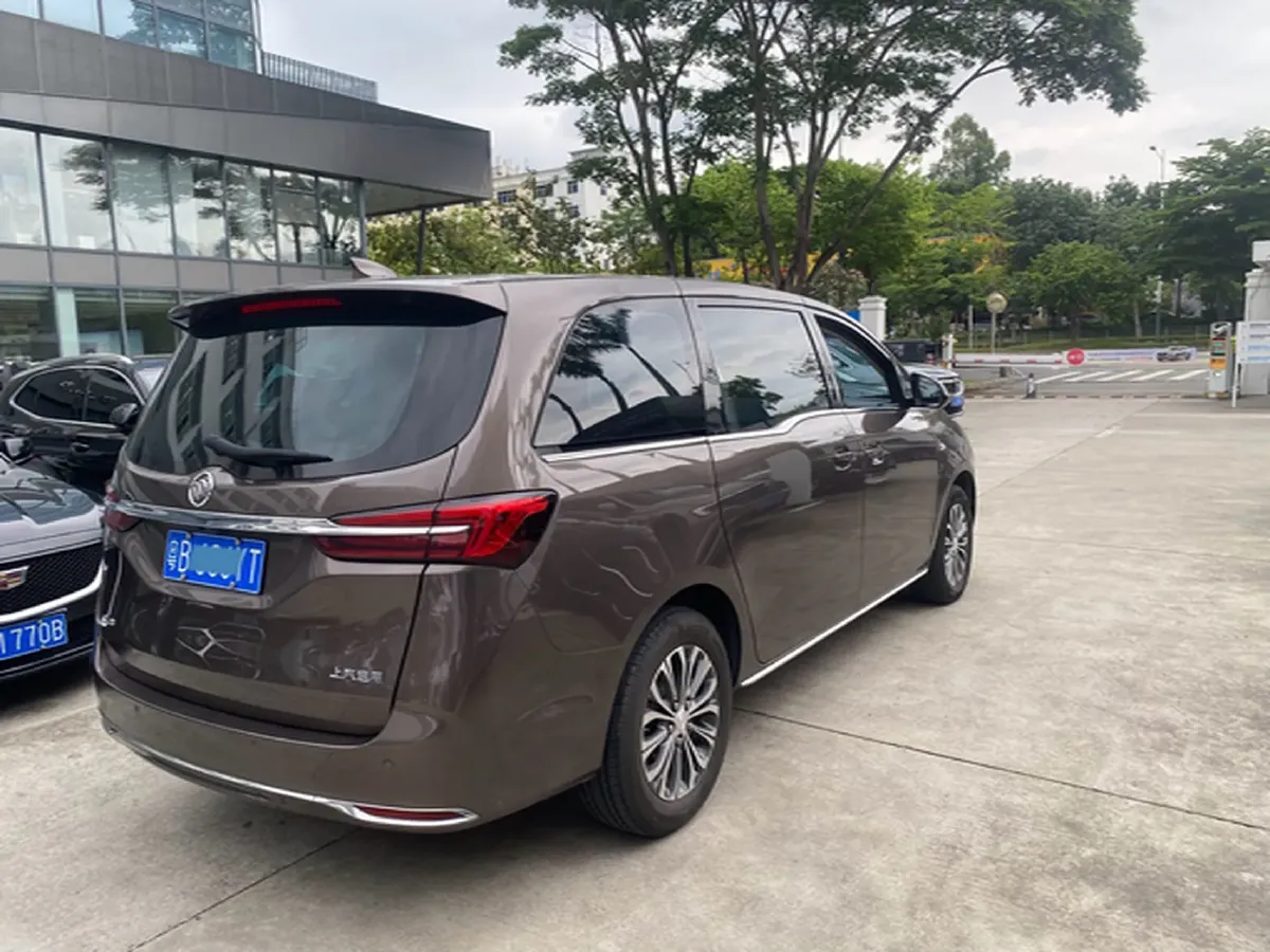 2023 Buick GL8 2.0T 237HP L4 9AT,autocango,china used car exporter,china ev exporter,chinese used car exporter,chinese used ev exporter