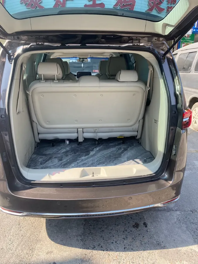 2023 Buick GL8 2.0T 237HP L4 9AT,autocango,china used car exporter,china ev exporter,chinese used car exporter,chinese used ev exporter