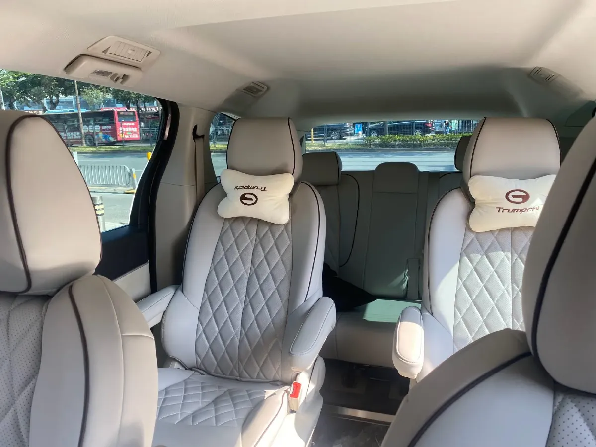 2023 Buick GL8 2.0T 237HP L4 9AT,autocango,china used car exporter,china ev exporter,chinese used car exporter,chinese used ev exporter