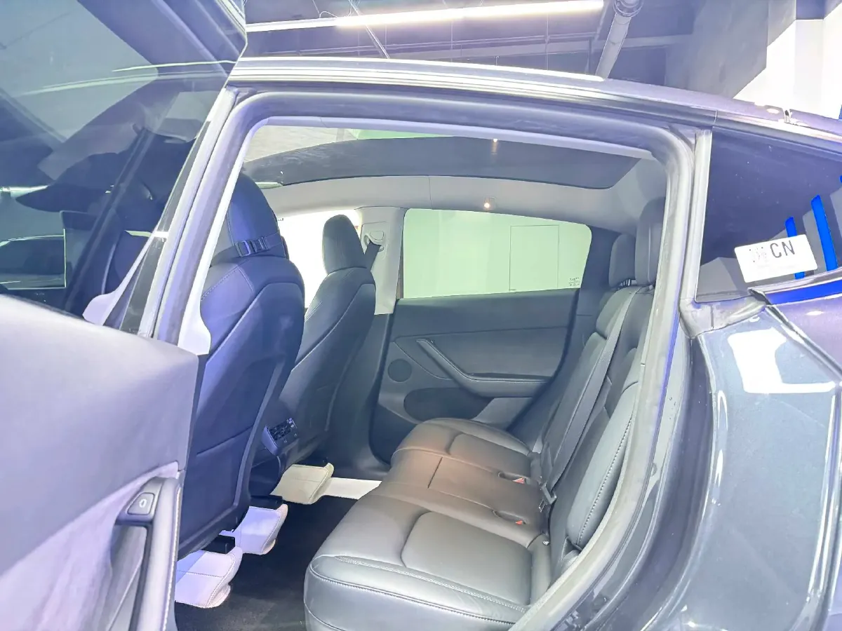 2024 Tesla Model Y BEV 78.4KWH,autocango,china used car exporter,china ev exporter,chinese used car exporter,chinese used ev exporter