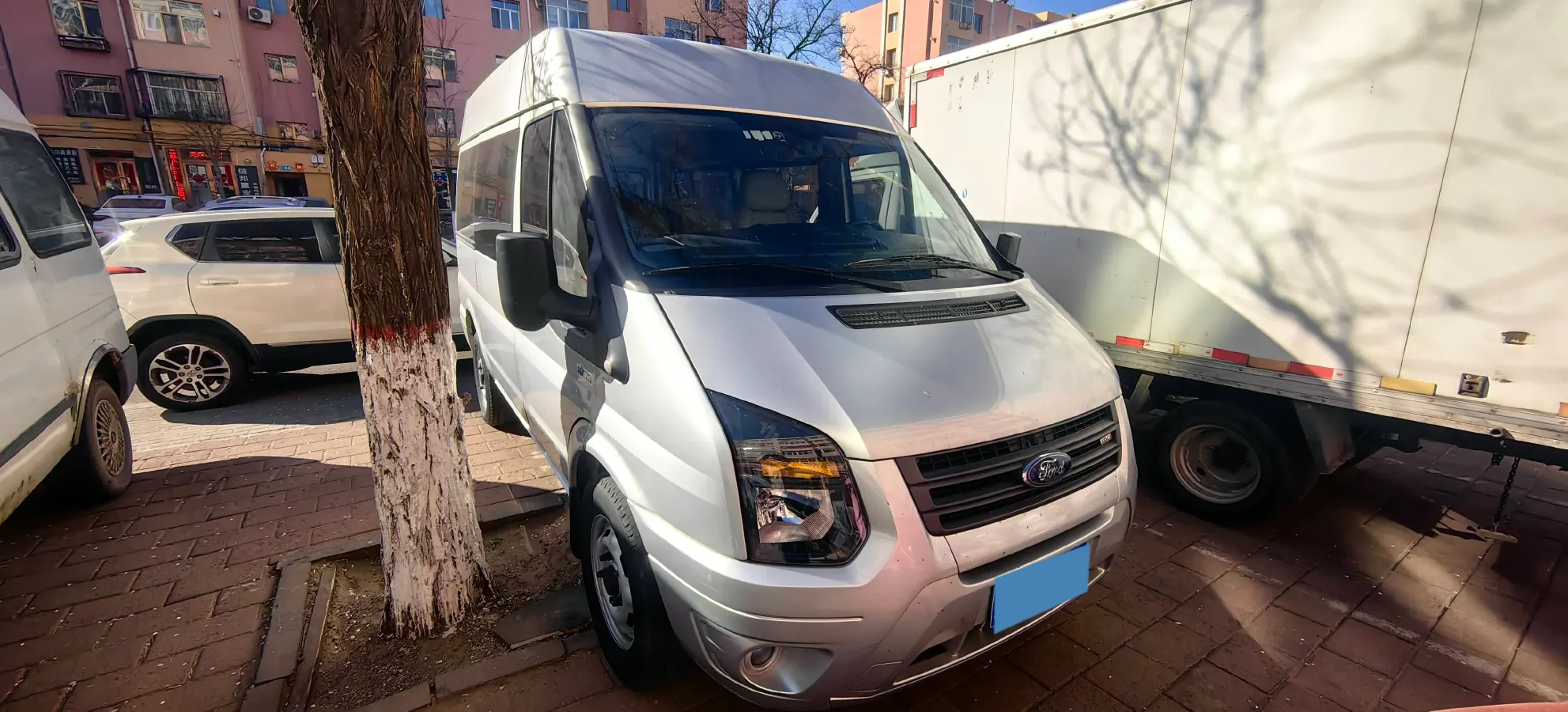 2020 Ford Transit 2.0T 121HP L4 5MT,autocango,china used car exporter,china ev exporter,chinese used car exporter,chinese used ev exporter