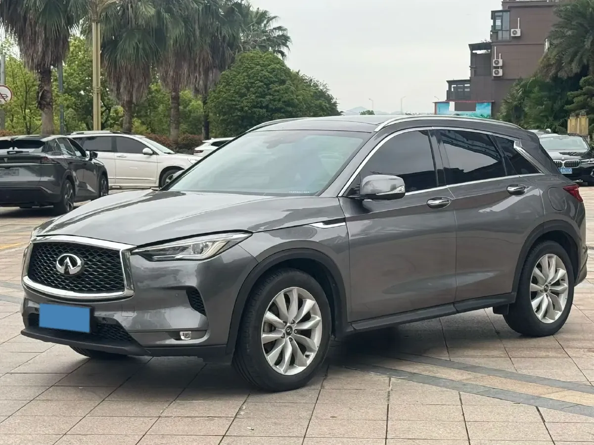 2018 Mitsubishi Pajero 3.0L 174HP V6 5AT,autocango,china used car exporter,china ev exporter,chinese used car exporter,chinese used ev exporter