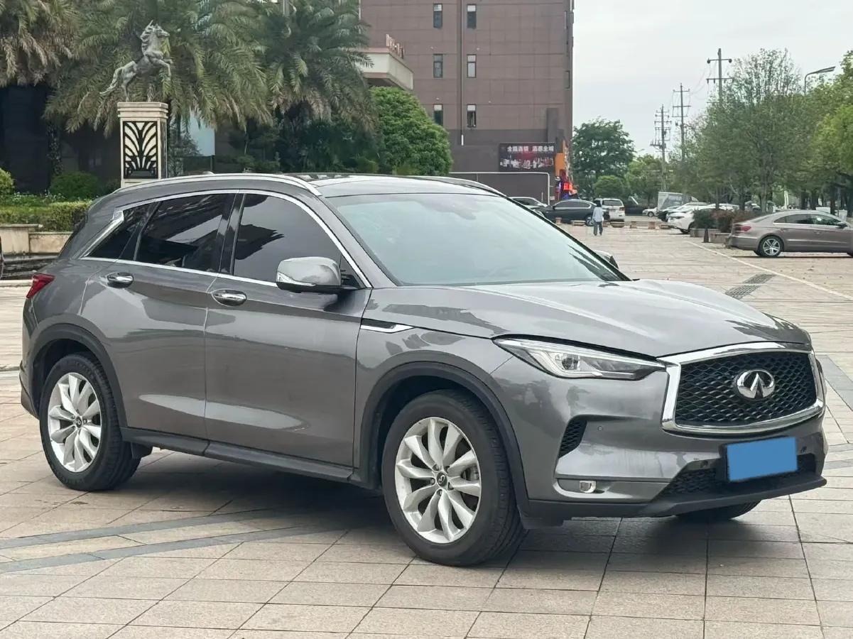 2018 Mitsubishi Pajero 3.0L 174HP V6 5AT,autocango,china used car exporter,china ev exporter,chinese used car exporter,chinese used ev exporter