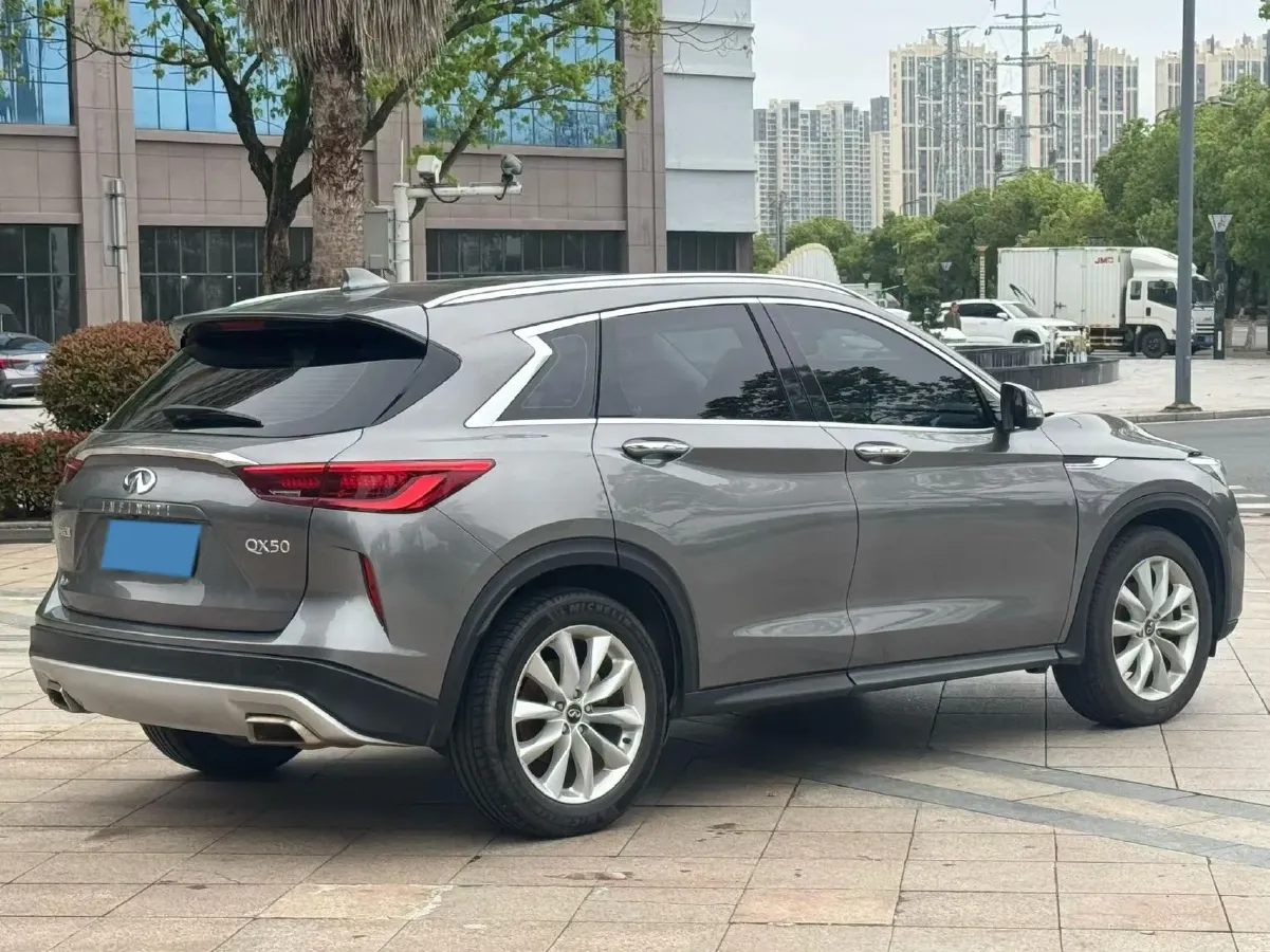 2018 Mitsubishi Pajero 3.0L 174HP V6 5AT,autocango,china used car exporter,china ev exporter,chinese used car exporter,chinese used ev exporter