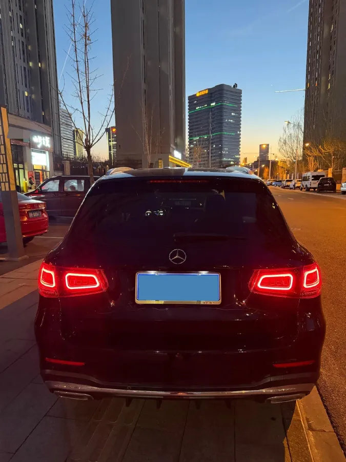 2020 Mercedes-Benz GLC Class 2.0T 258HP L4 9AT,autocango,china used car exporter,china ev exporter,chinese used car exporter,chinese used ev exporter