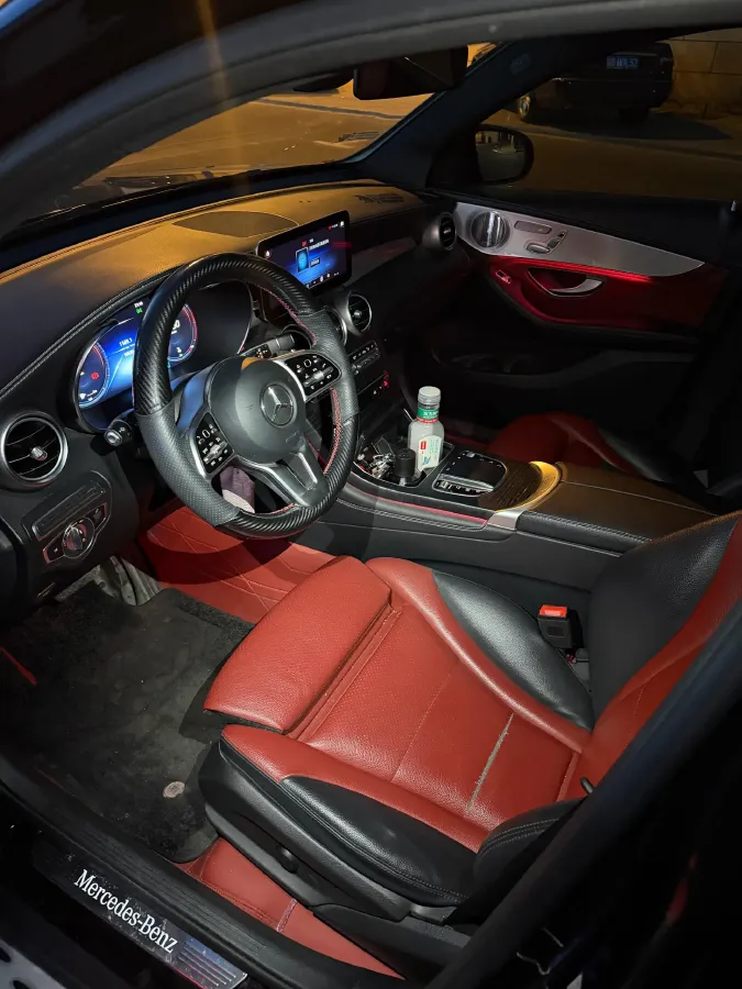 2020 Mercedes-Benz GLC Class 2.0T 258HP L4 9AT,autocango,china used car exporter,china ev exporter,chinese used car exporter,chinese used ev exporter