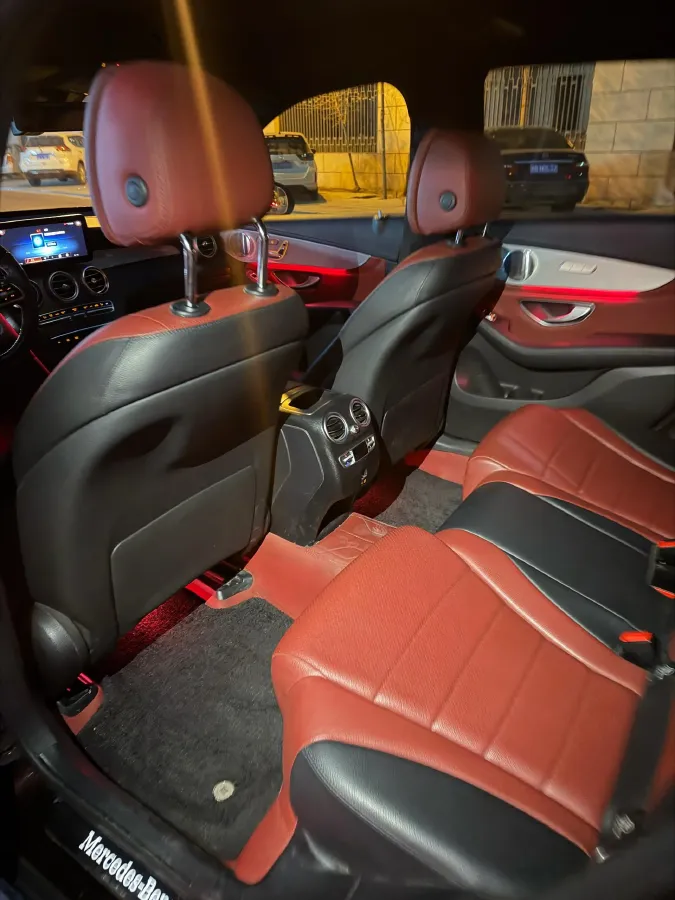 2020 Mercedes-Benz GLC Class 2.0T 258HP L4 9AT,autocango,china used car exporter,china ev exporter,chinese used car exporter,chinese used ev exporter