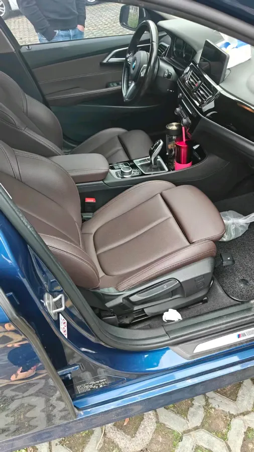 2021 BMW 1 Series 1.5T 140HP L3 7DCT,autocango,china used car exporter,china ev exporter,chinese used car exporter,chinese used ev exporter