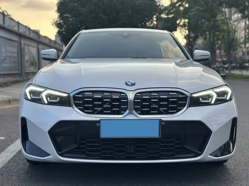 2024 BMW 3 Series 2.0T 184HP L4 8AT,autocango,china used car exporter,china ev exporter,chinese used car exporter,chinese used ev exporter