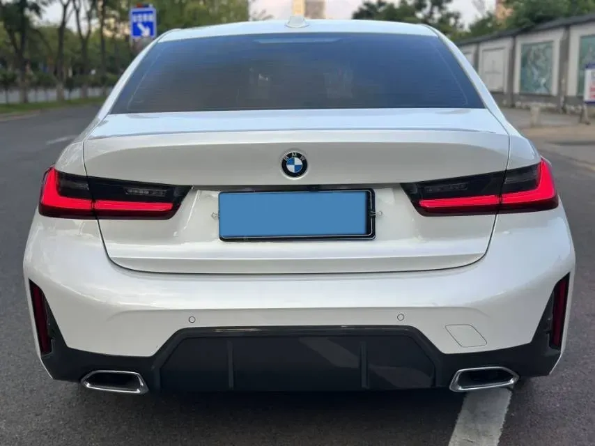 2024 BMW 3 Series 2.0T 184HP L4 8AT,autocango,china used car exporter,china ev exporter,chinese used car exporter,chinese used ev exporter