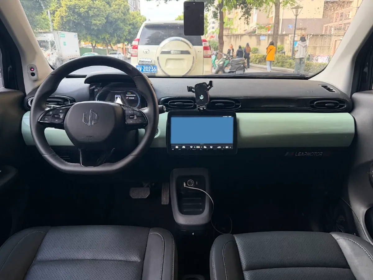 2020 Leapmotor T03 BEV 38KWH,autocango,china used car exporter,china ev exporter,chinese used car exporter,chinese used ev exporter