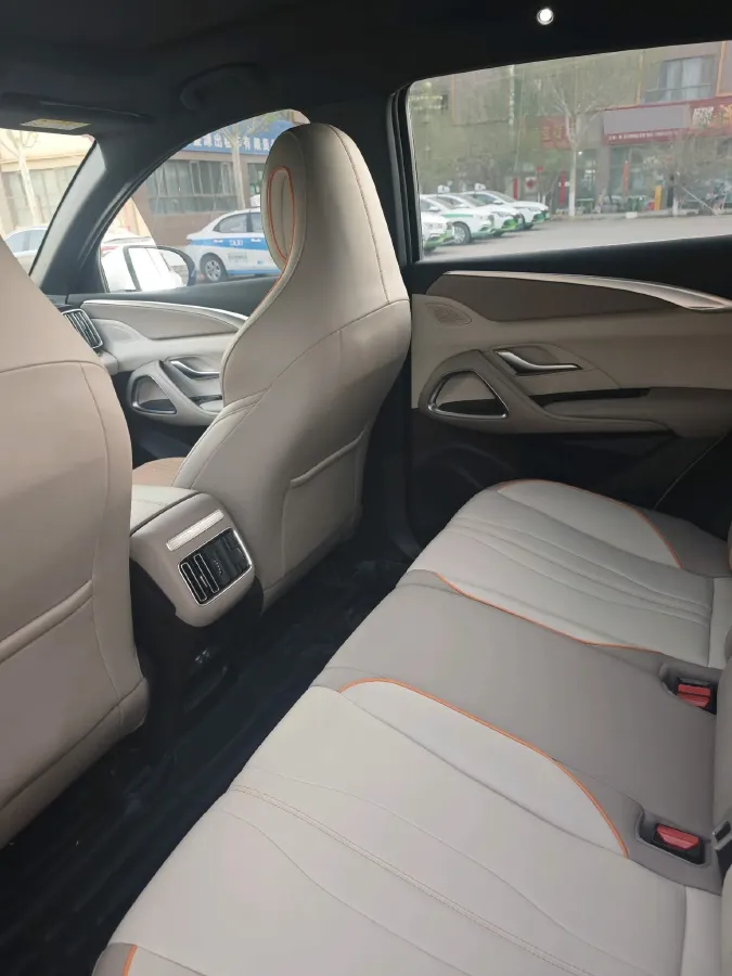 2023 BYD Song Pro 1.5L 110HP L4 E-CVT PHEV 18.3KWH,autocango,china used car exporter,china ev exporter,chinese used car exporter,chinese used ev exporter