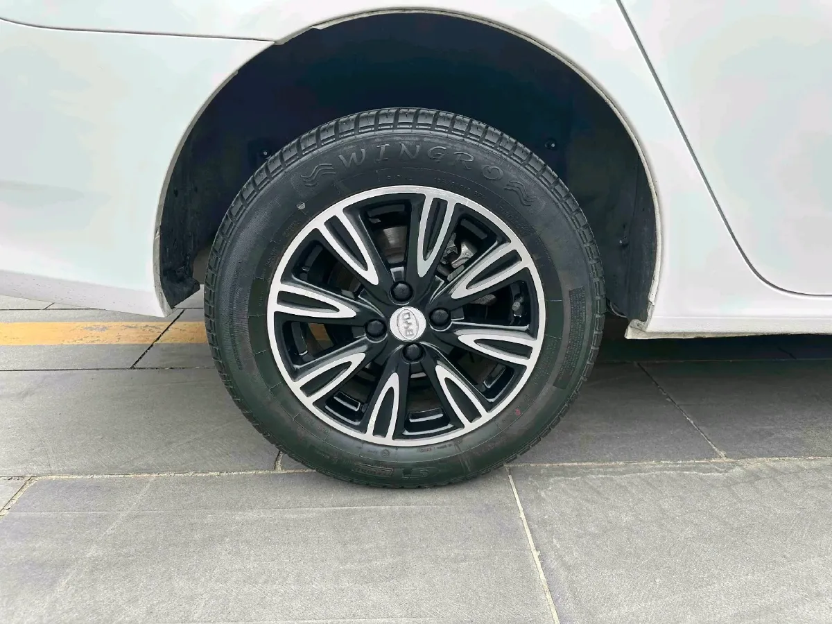 2020 BYD F3 1.5L 109HP L4 5MT,autocango,china used car exporter,china ev exporter,chinese used car exporter,chinese used ev exporter