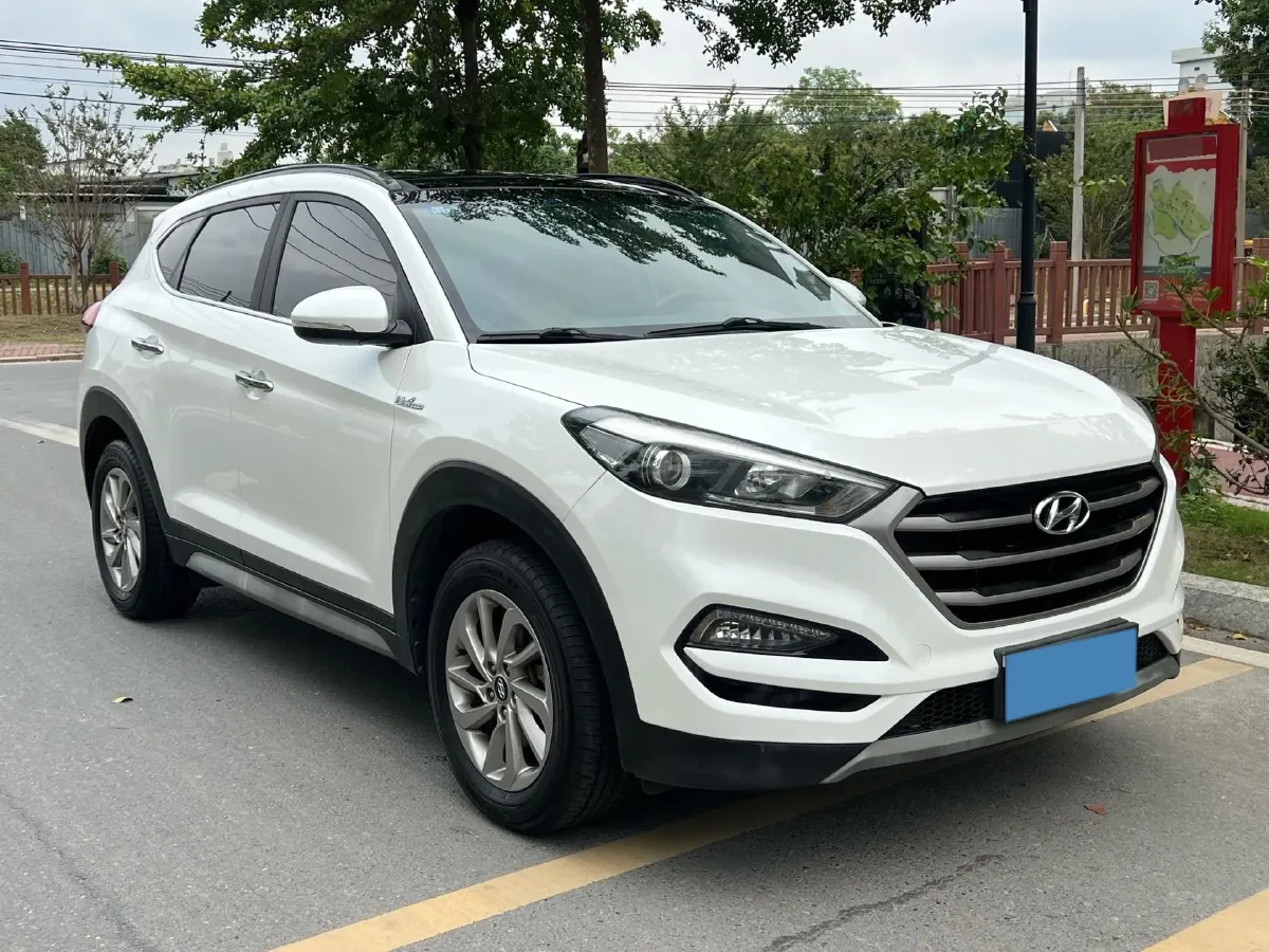 2018 Hyundai Tucson 1.6T 177HP L4 7DCT,autocango,china used car exporter,china ev exporter,chinese used car exporter,chinese used ev exporter