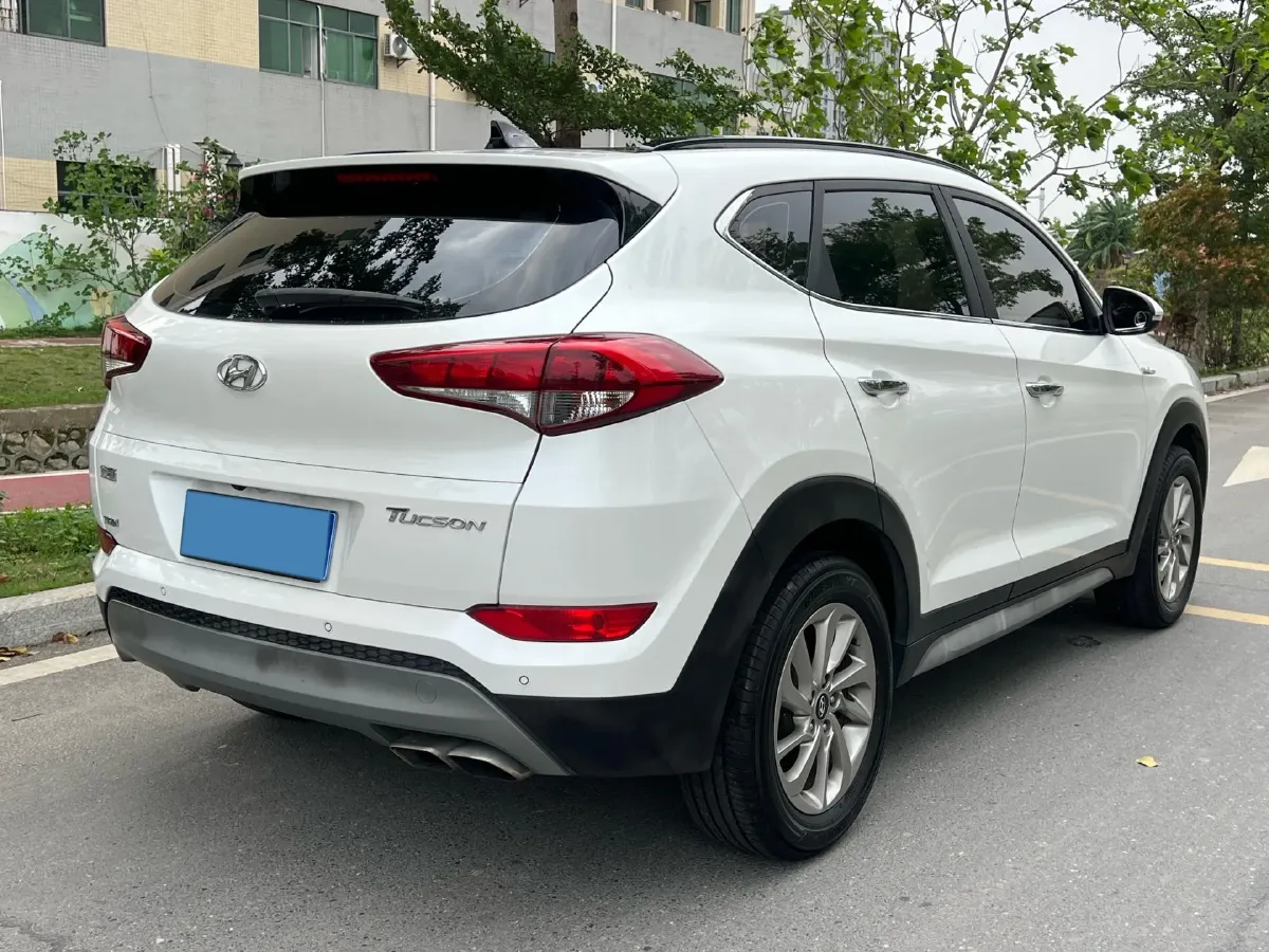2018 Hyundai Tucson 1.6T 177HP L4 7DCT,autocango,china used car exporter,china ev exporter,chinese used car exporter,chinese used ev exporter