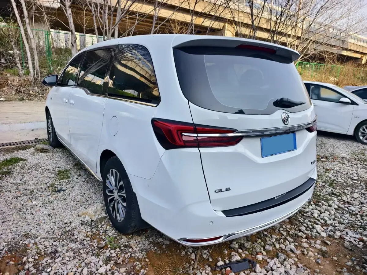 2023 Buick GL8 2.0T 237HP L4 9AT,autocango,china used car exporter,china ev exporter,chinese used car exporter,chinese used ev exporter