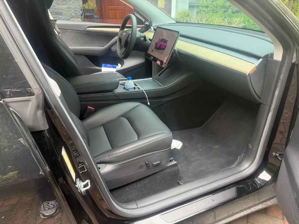 2022 Tesla Model Y BEV 60KWH,autocango,china used car exporter,china ev exporter,chinese used car exporter,chinese used ev exporter