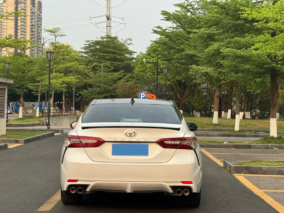 2019 Toyota Camry 2.5L 209HP L4 8AT,autocango,china used car exporter,china ev exporter,chinese used car exporter,chinese used ev exporter