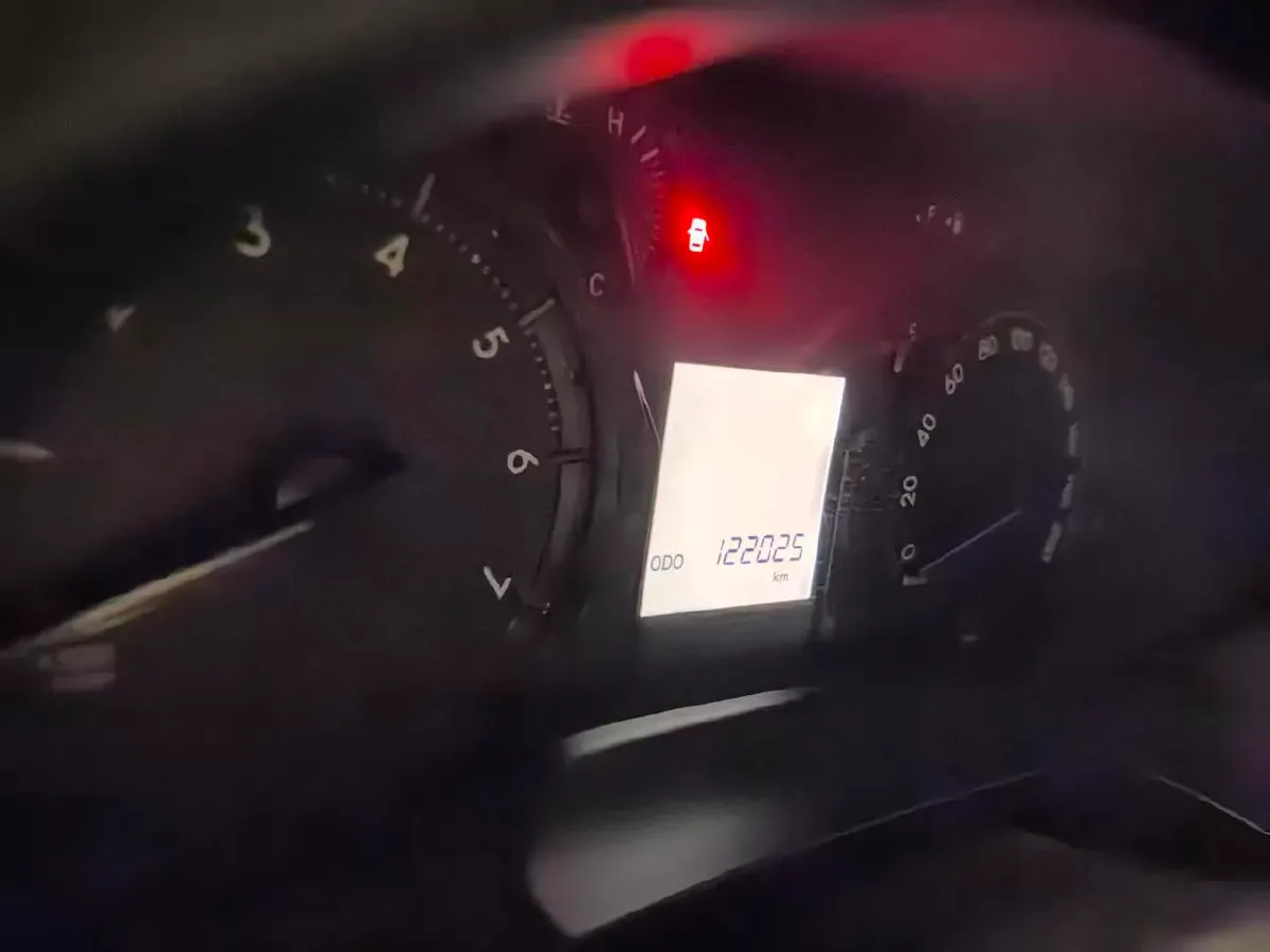 2019 Land Rover Range Rover Velar 2.0T 300HP L4 8AT,autocango,china used car exporter,china ev exporter,chinese used car exporter,chinese used ev exporter