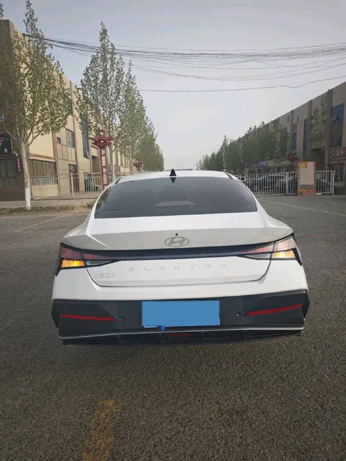2023 Hyundai Elantra 1.5L 115HP L4 CVT,autocango,china used car exporter,china ev exporter,chinese used car exporter,chinese used ev exporter