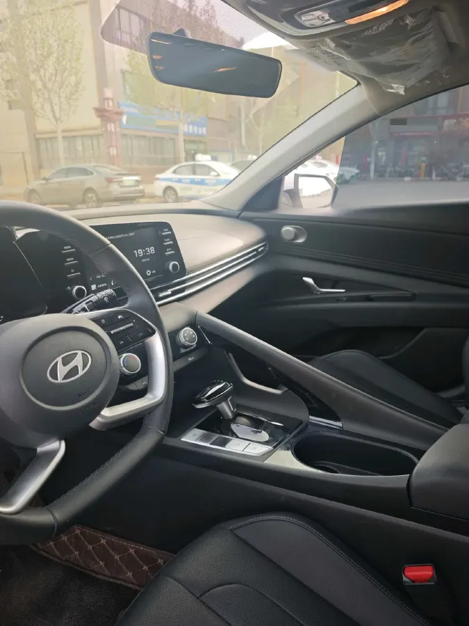 2023 Hyundai Elantra 1.5L 115HP L4 CVT,autocango,china used car exporter,china ev exporter,chinese used car exporter,chinese used ev exporter