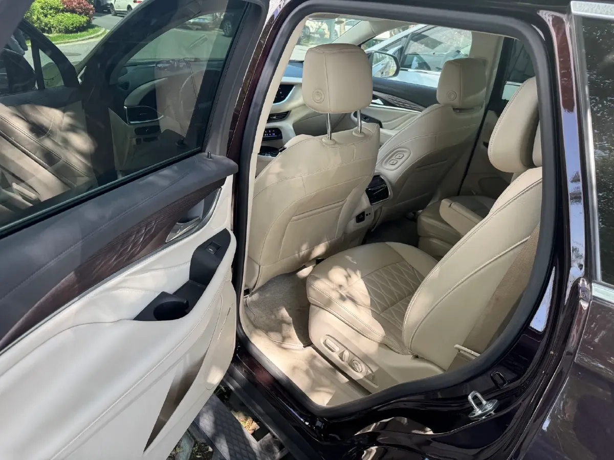 2020 Buick Enclave 2.0T 237HP L4 9AT,autocango,china used car exporter,china ev exporter,chinese used car exporter,chinese used ev exporter