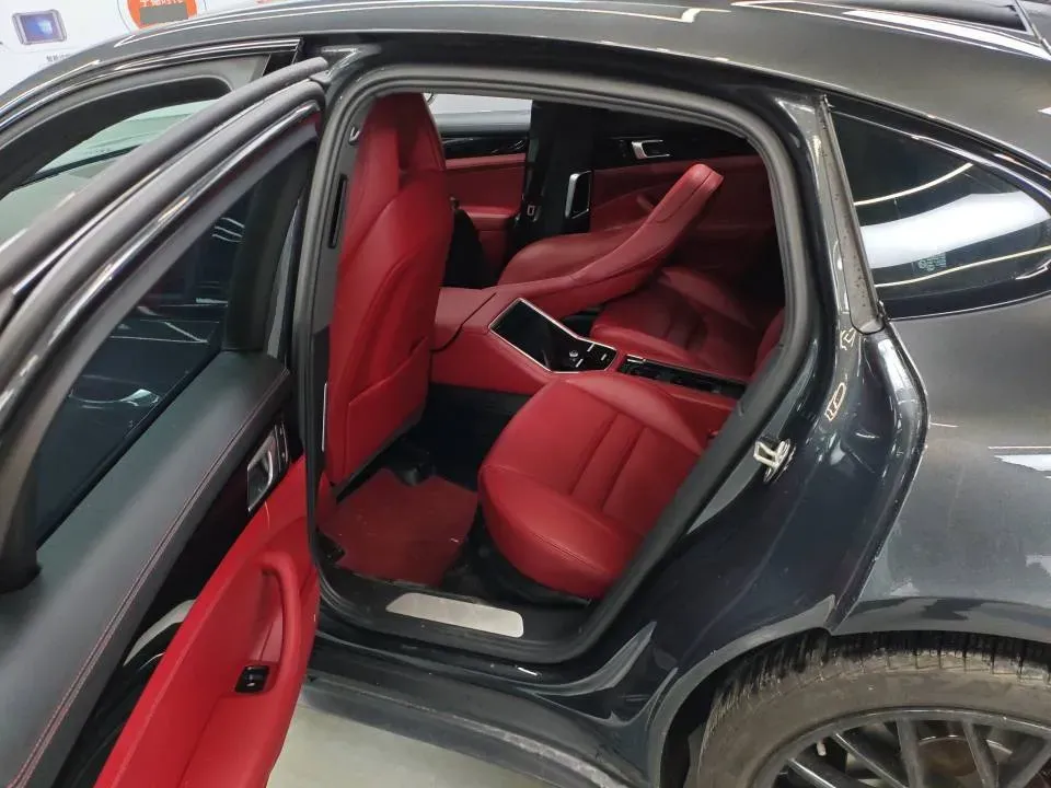 2021 Porsche Panamera 2.9T 330HP V6 8DCT,autocango,china used car exporter,china ev exporter,chinese used car exporter,chinese used ev exporter