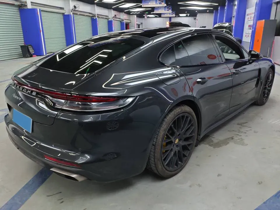 2021 Porsche Panamera 2.9T 330HP V6 8DCT,autocango,china used car exporter,china ev exporter,chinese used car exporter,chinese used ev exporter
