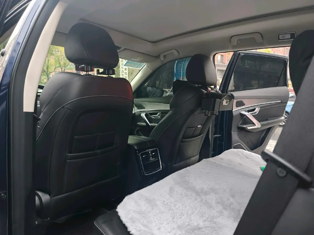 2021 Jetour X70 Plus 1.5T 156HP L4 6MT,autocango,china used car exporter,china ev exporter,chinese used car exporter,chinese used ev exporter