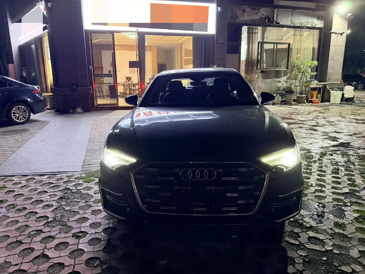 2023 Audi A6L 2.0T 190HP L4 7DCT,autocango,china used car exporter,china ev exporter,chinese used car exporter,chinese used ev exporter