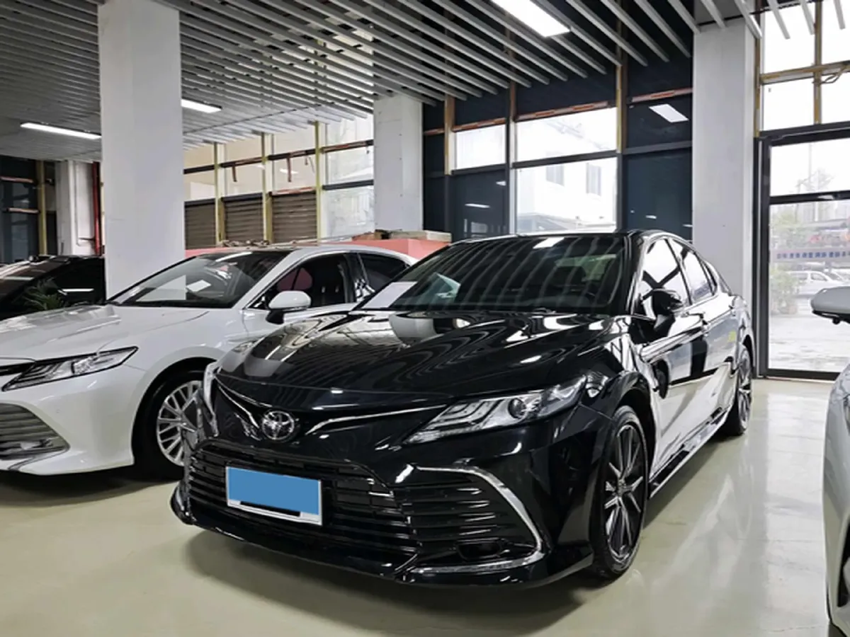 2021 Toyota Camry 2.5L 209HP L4 8AT,autocango,china used car exporter,china ev exporter,chinese used car exporter,chinese used ev exporter