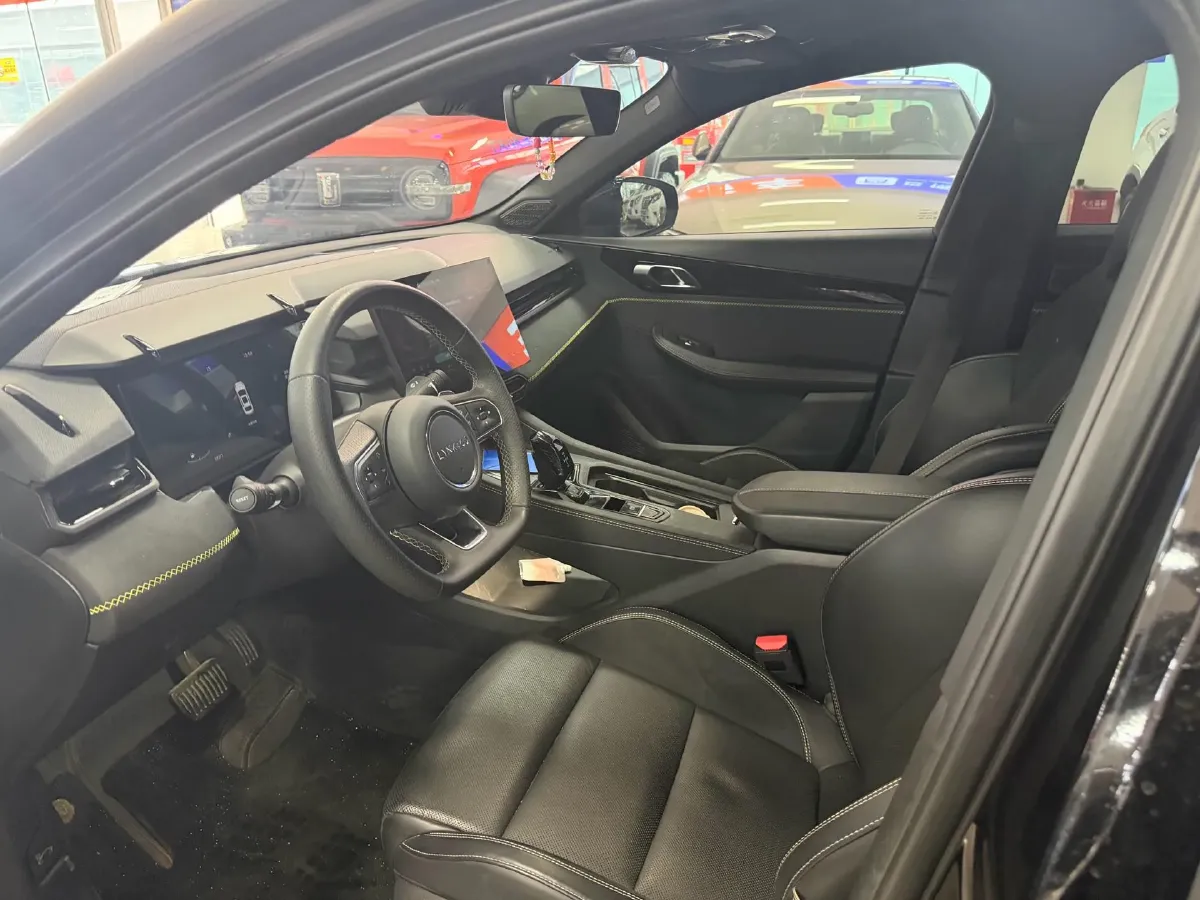 2023 MAXUS G50 1.5T 181HP L4 7DCT,autocango,china used car exporter,china ev exporter,chinese used car exporter,chinese used ev exporter