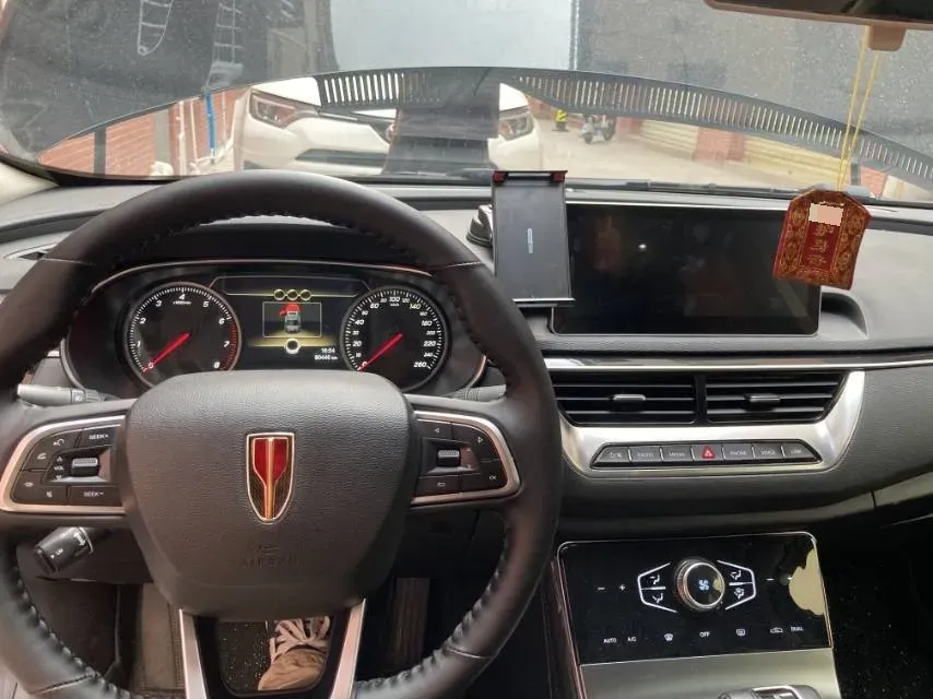 2022 HongQi H5 1.5T 169HP L4 7DCT,autocango,china used car exporter,china ev exporter,chinese used car exporter,chinese used ev exporter