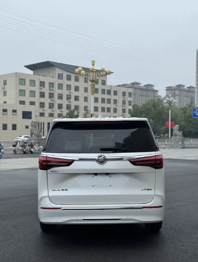 2021 Buick GL8 2.0T 237HP L4 9AT,autocango,china used car exporter,china ev exporter,chinese used car exporter,chinese used ev exporter
