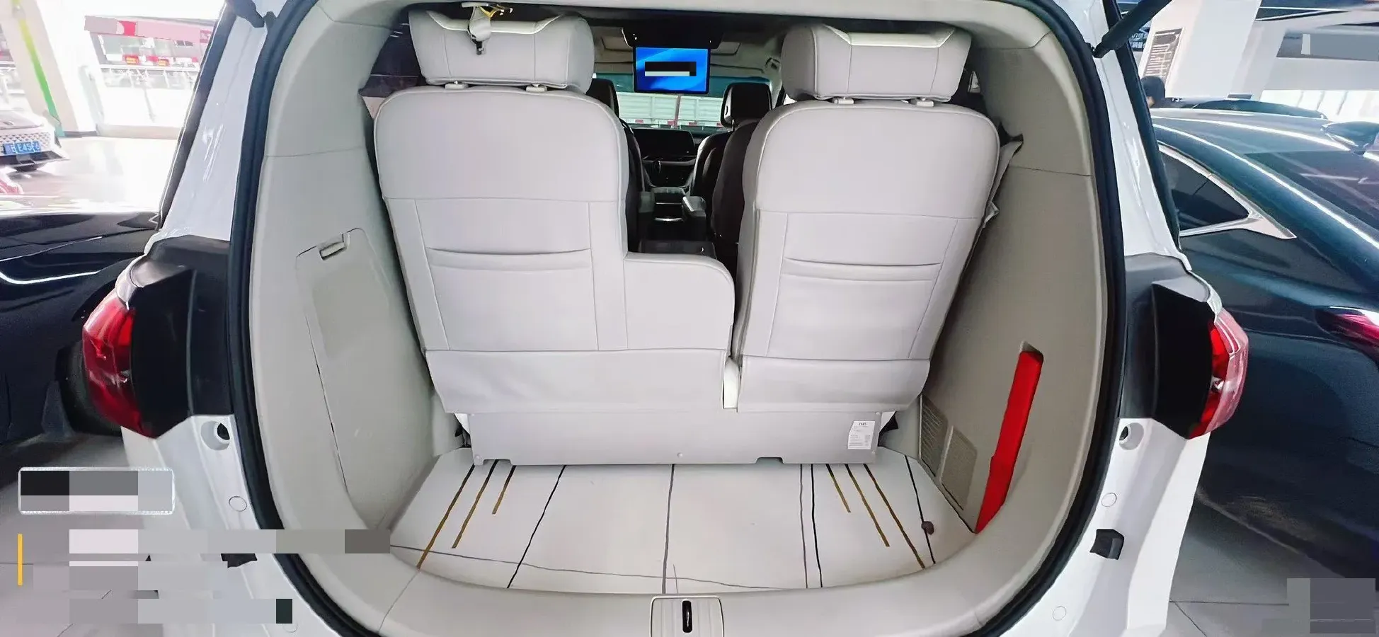 2023 Buick GL8 2.0T 237HP L4 9AT,autocango,china used car exporter,china ev exporter,chinese used car exporter,chinese used ev exporter