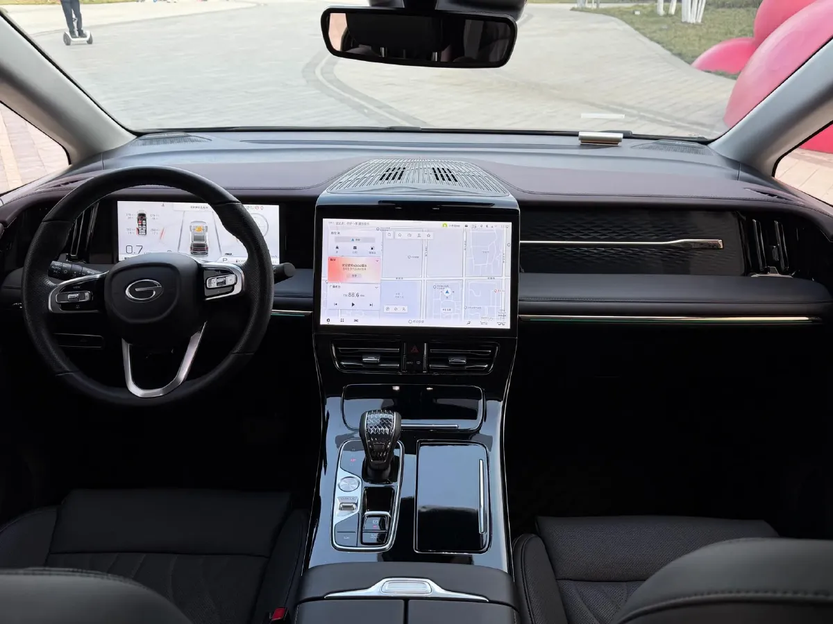 2024 GAC Trumpchi M8 2.0T 252HP L4 8AT,autocango,china used car exporter,china ev exporter,chinese used car exporter,chinese used ev exporter