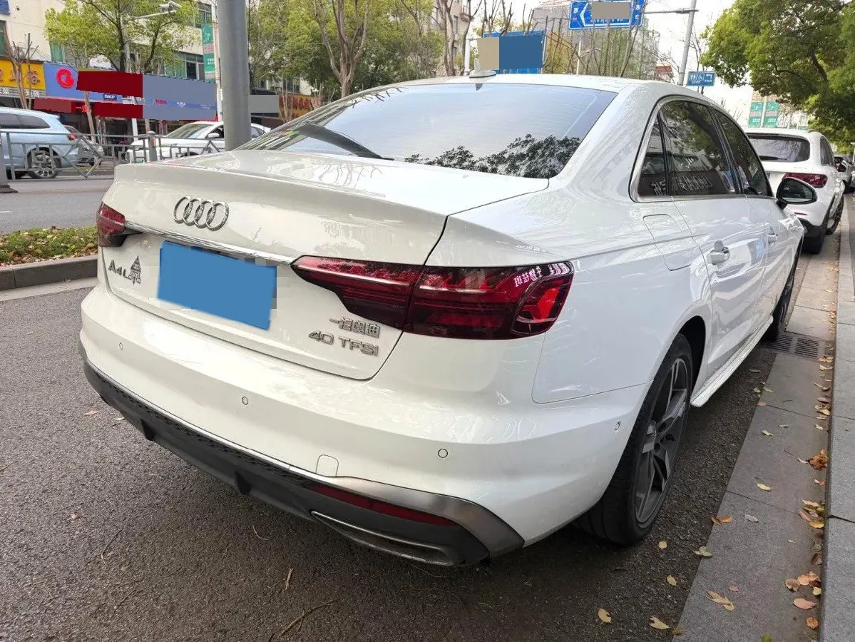 2020 Audi A4L 2.0T 190HP L4 7DCT,autocango,china used car exporter,china ev exporter,chinese used car exporter,chinese used ev exporter