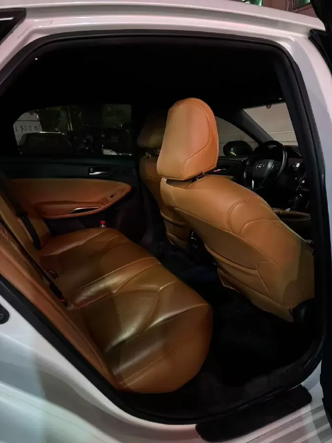 2019 Toyota Avalon 2.0L 178HP L4 CVT,autocango,china used car exporter,china ev exporter,chinese used car exporter,chinese used ev exporter