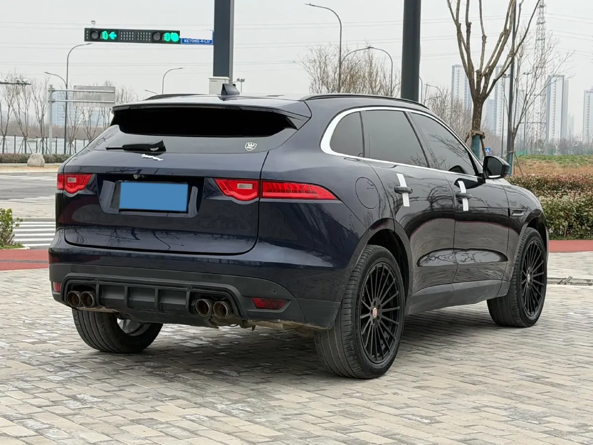 2019 Jaguar F-PACE 2.0T 250HP L4 8AT,autocango,china used car exporter,china ev exporter,chinese used car exporter,chinese used ev exporter