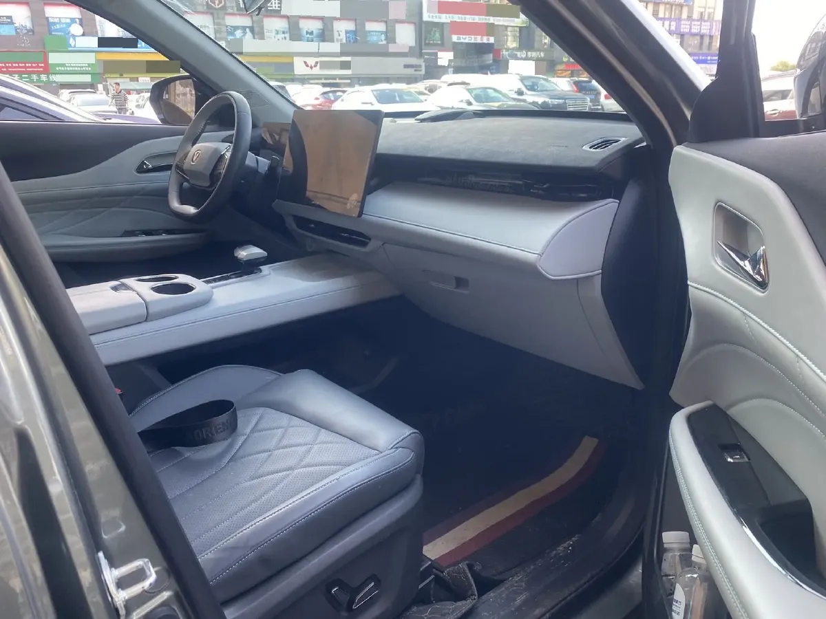 2024 ChangAn UNI-Z 1.5L 98HP L4 E-CVT PHEV 18.4KWH,autocango,china used car exporter,china ev exporter,chinese used car exporter,chinese used ev exporter