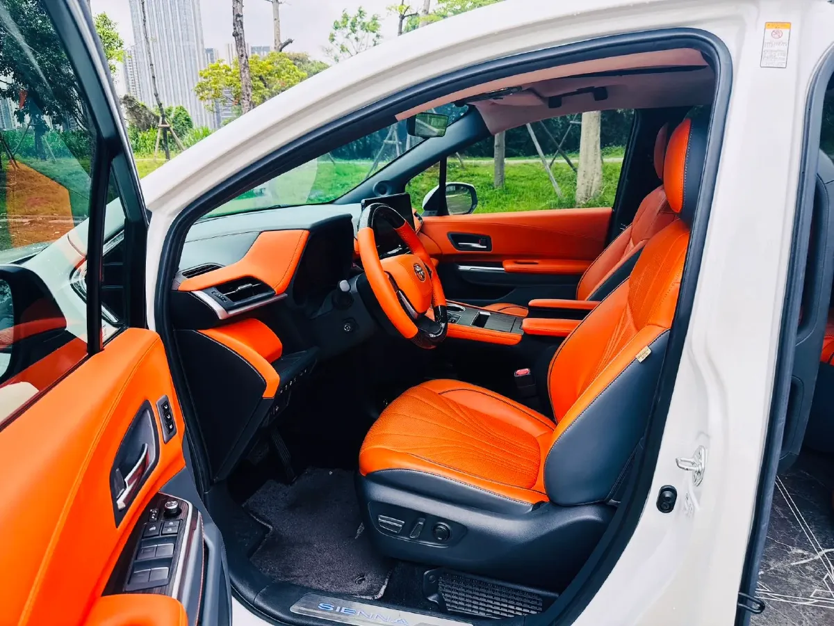 2021 Toyota Sienna 2.5L 192HP L4 E-CVT Hybrid,autocango,china used car exporter,china ev exporter,chinese used car exporter,chinese used ev exporter