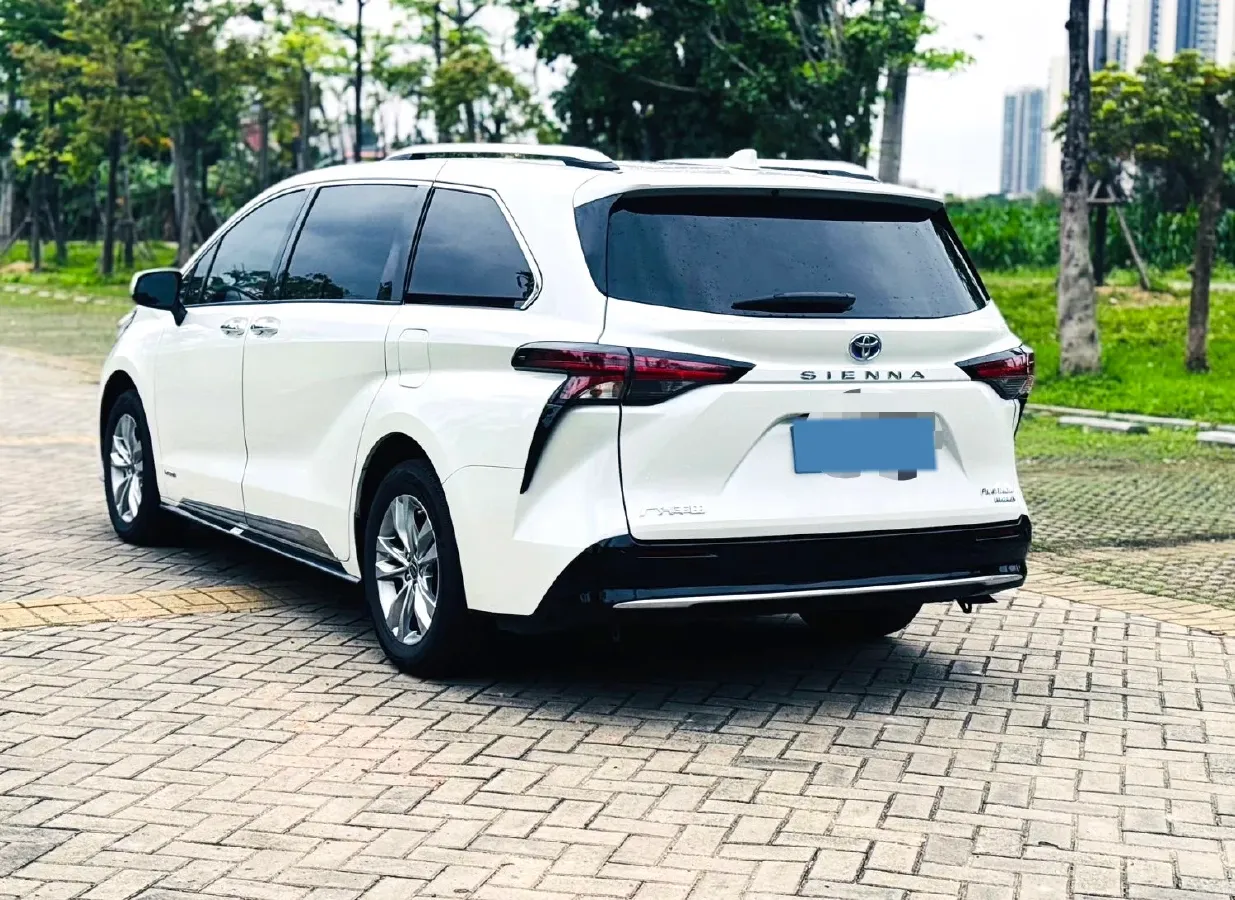 2021 Toyota Sienna 2.5L 192HP L4 E-CVT Hybrid,autocango,china used car exporter,china ev exporter,chinese used car exporter,chinese used ev exporter