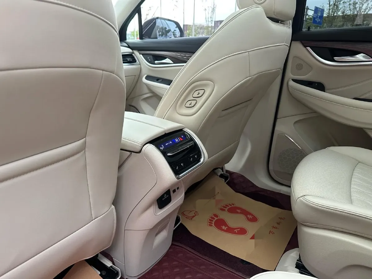 2020 Buick Enclave 2.0T 237HP L4 9AT,autocango,china used car exporter,china ev exporter,chinese used car exporter,chinese used ev exporter
