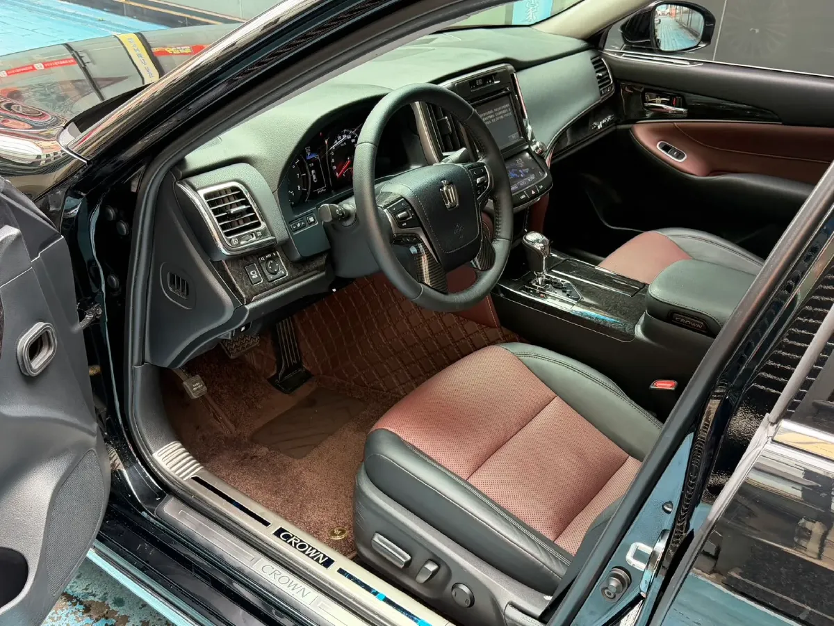 2018 Toyota Highlander 2.0T 220HP L4 6AT,autocango,china used car exporter,china ev exporter,chinese used car exporter,chinese used ev exporter