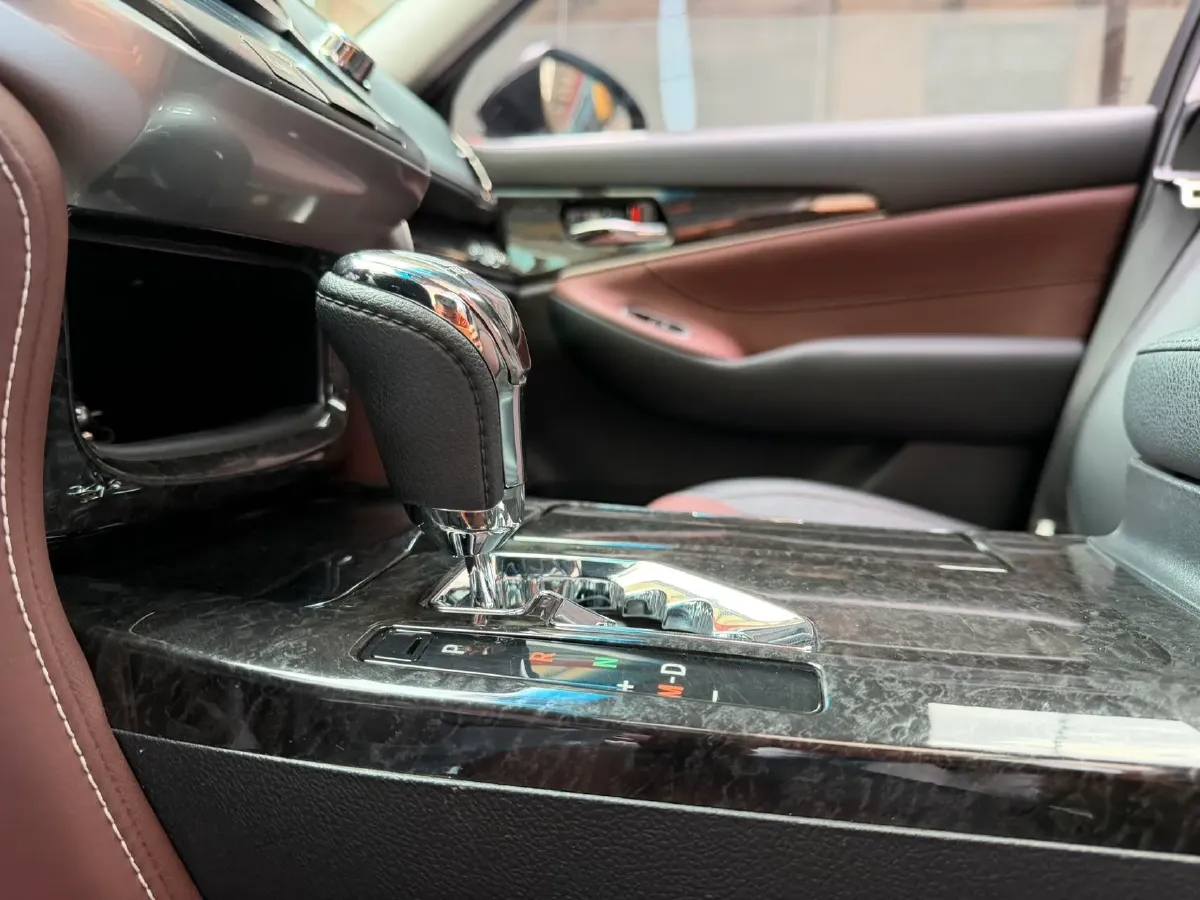 2018 Toyota Highlander 2.0T 220HP L4 6AT,autocango,china used car exporter,china ev exporter,chinese used car exporter,chinese used ev exporter